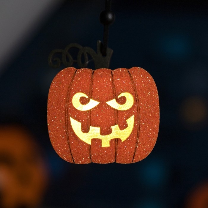 Светодиодная подвеска «Фонарь Джека» 8 × 5.5 × 5 см, пластик, батарейки LR1130х3 (в комплекте), свечение тёплое белое Светодиодная подвеска «Фонарь Джека» 8 × 5.5 × 5 см, пластик, батарейки LR1130х3 (в комплекте), свечение тёплое белое