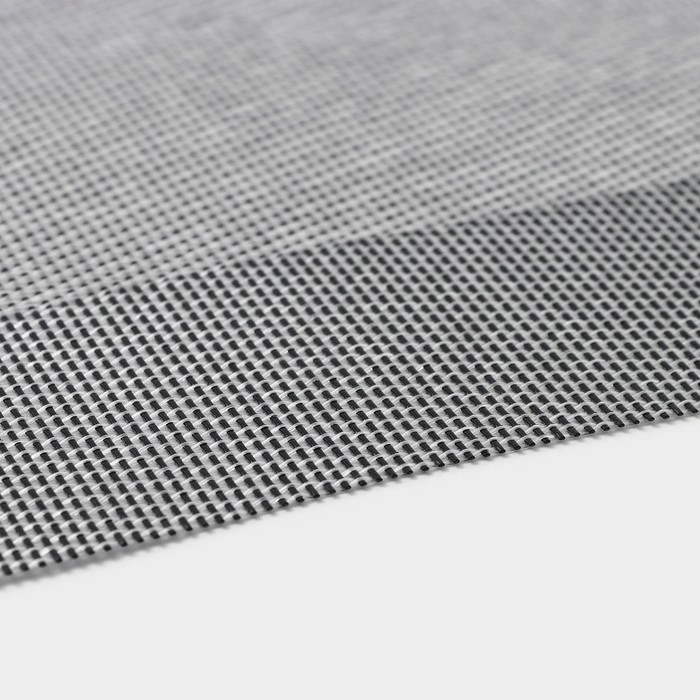 Салфетка сервировочная на стол Доляна «Шахматы», 45×30 см, цвет серебристый