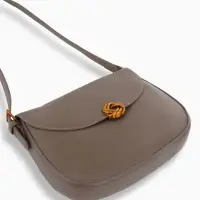 Сумка женская мессенджер TEXTURA на магните, с косметичкой, 28&times;4&times;20 см, серая