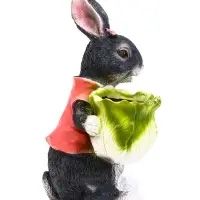 Фигурное кашпо 31 х 18 х 17 см "Зайчик с капустой"