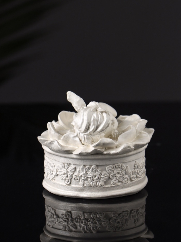 Шкатулка Шкатулка "Ангел на цветке" 7х6 см, перламутр