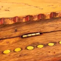 Шкатулка резная "Листья" 18х13х6 см, дерево шишам