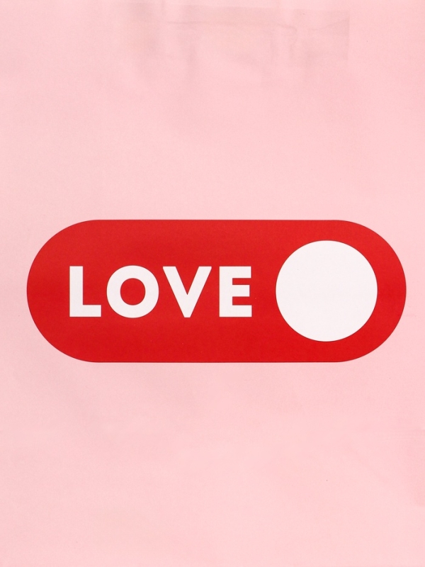 Пакет подарочный крафт  Пакет подарочный крафт "Любовь" 32 х 17,5 х 37 См