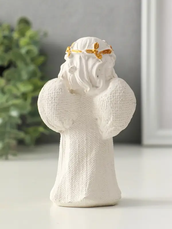 Фигурка гипс &laquo;Ангел с птицей&raquo;, 11&times;7&times;4 см, белый с позолотой
