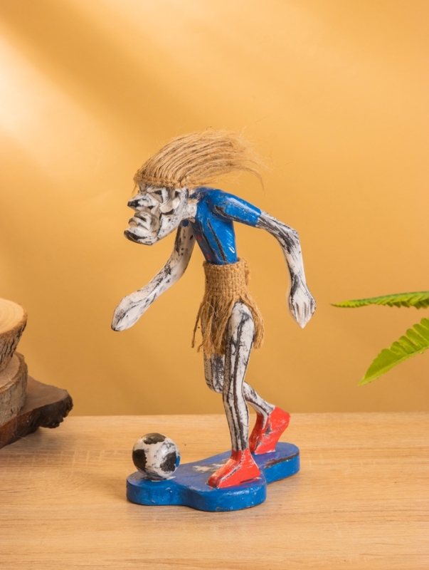 Сувенир «Абориген футболист», 7×12×21 +/- см, дерево Сувенир «Абориген футболист», 7×12×21 +/- см, дерево