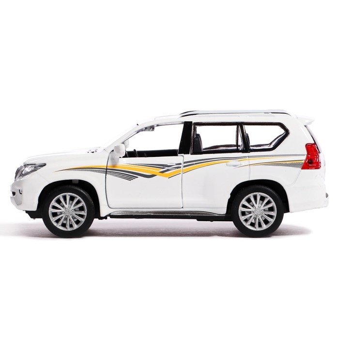 Машина металлическая Land Cruiser Prado 1:32, свет и звук, открываются двери, капот, багаж, инерция Машина металлическая Land Cruiser Prado 1:32, свет и звук, открываются двери, капот, багаж, инерция