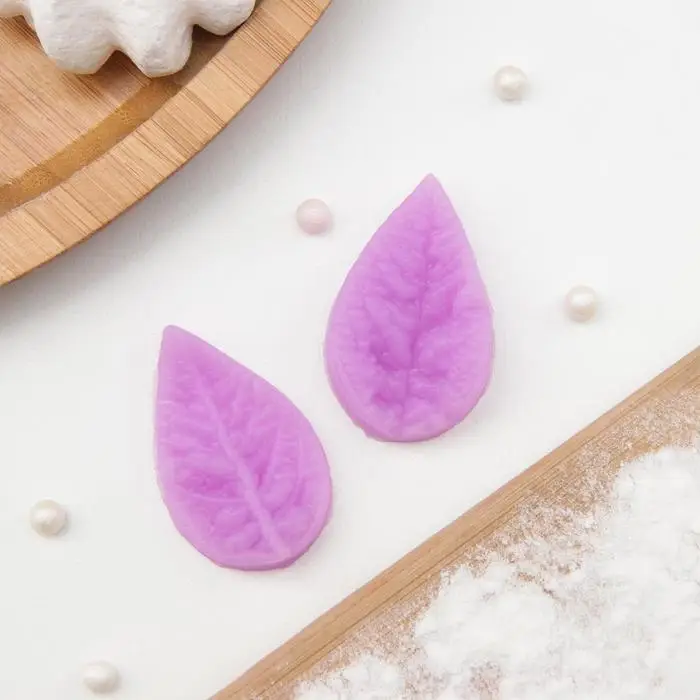 Молд «Лист гортензии», силикон, 2 предмета, 4×2.5 см, МИКС Молд «Лист гортензии», силикон, 2 предмета, 4×2.5 см, МИКС