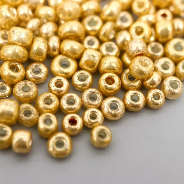 Бисер круглый 6/0  Бисер круглый 6/0 "Золотой" 20 гр