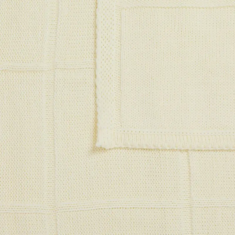 Плед Chainfield, белый (молочный) Плед Chainfield, белый (молочный)