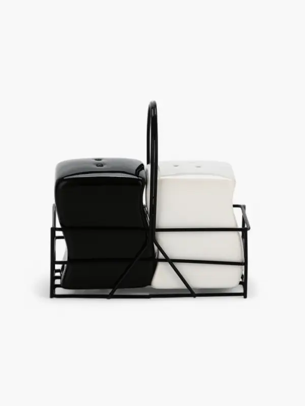 Солонка и перечница &laquo;Зайки&raquo;, 100 мл