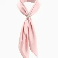 Кольцо для платка &laquo;Цветок Лилии&raquo;, белое в золоте