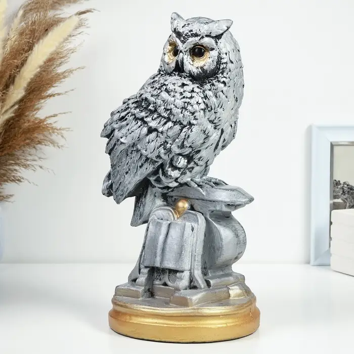 Копилка для денег &laquo;Сова с книгой&raquo;, гипс, серебро, 21&times;17&times;35 см