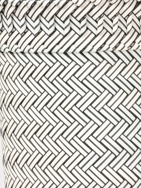 Сумка плетёная, 30&times;15&times;35 см, пластик, белая с чёрным