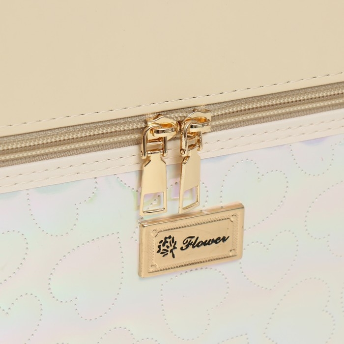 Шкатулка кожзам для косметики Шкатулка кожзам для косметики "Сердца голография. Этажи" кофе с молоком 24,5х20,5х27 см