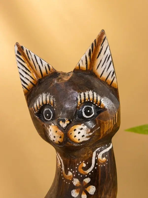 Сувенир «Кошка в ошейнике», 10×4×30 см, дерево, МИКС