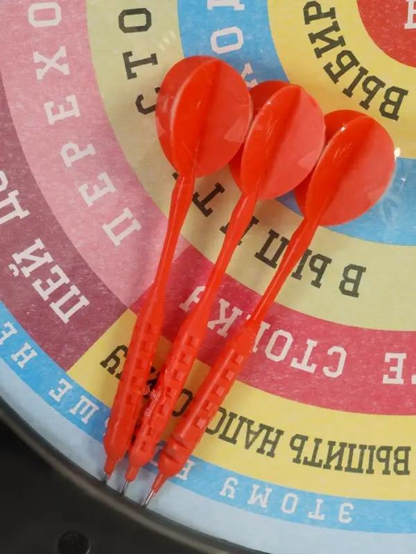 Дартс Задира-плюс &laquo;Праздничный&raquo;, мишень 41&times;41 см, 3 дротика, 18+