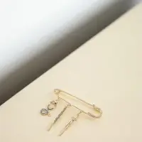 Булавка с подвесками &laquo;Медицина&raquo;, 7 см, цвет чёрный золото