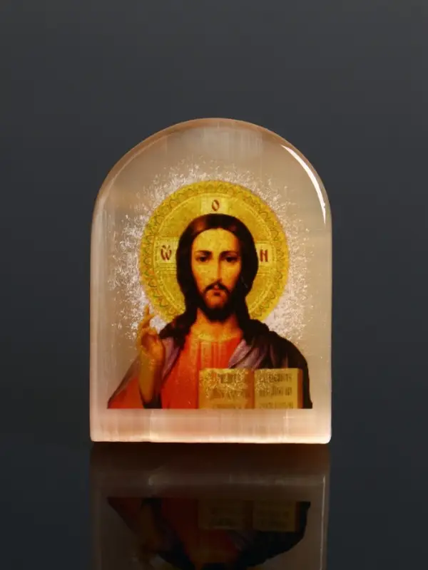 Икона Господь Вседержитель, 6х5 см, селенит Икона Господь Вседержитель, 6х5 см, селенит