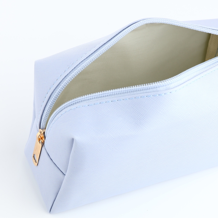 Косметичка на молнии, цвет голубой Косметичка на молнии, цвет голубой