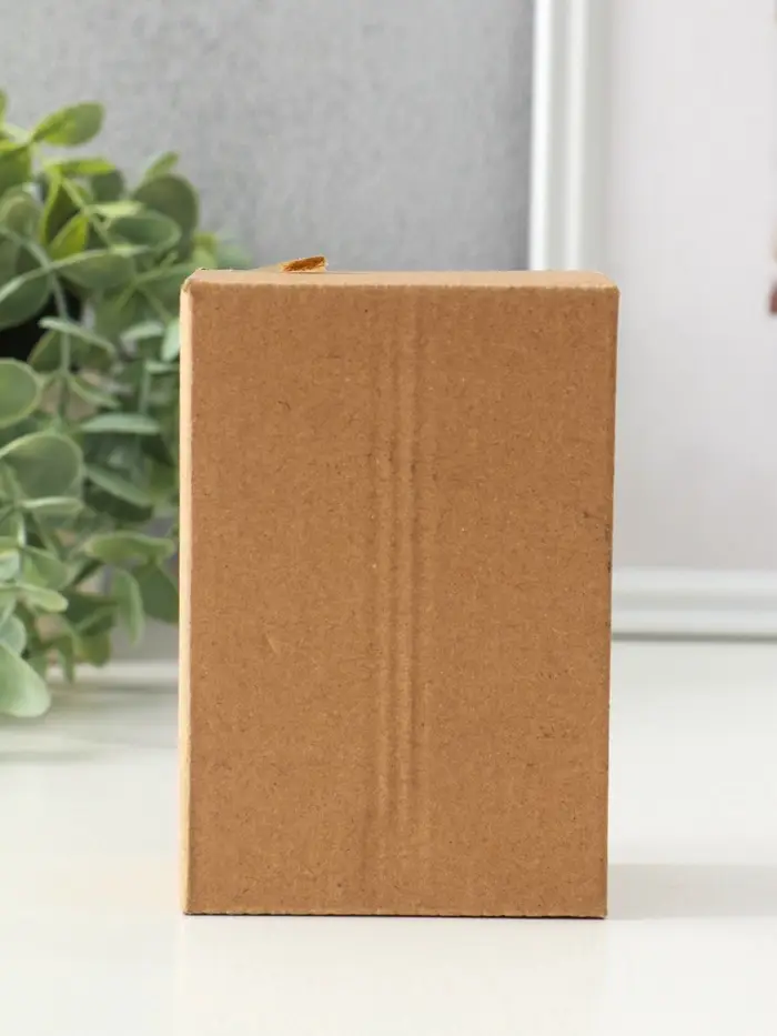 Фигурка песчаник &laquo;Маленький монах с чётками - священные писания&raquo;, 3.3&times;4&times;7 см