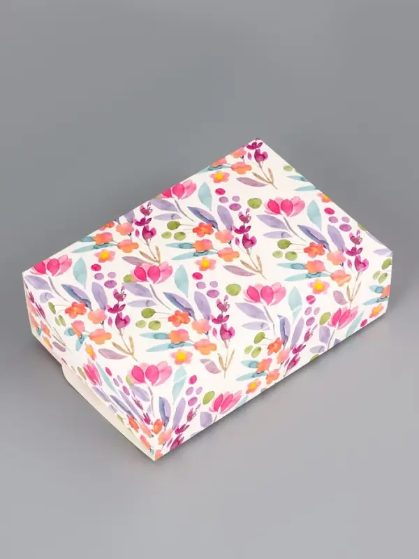 Подарочная коробка сборная с окном &laquo;Розовые цветы&raquo;, 16.5&times;11, 5&times;5 см