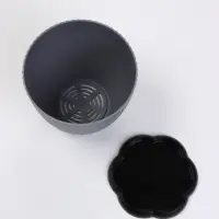 Горшок для цветов пластиковый Ribbed, 1 л, d=13.5 см, h=12 см, поддон МИКС, серый