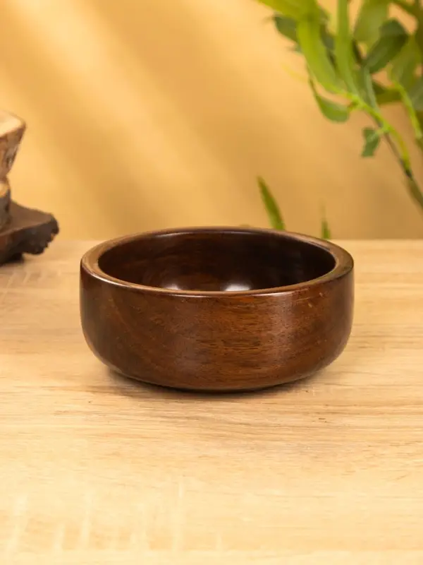 Чаша "Гладь" 13х13х5,5 см, дерево шишам