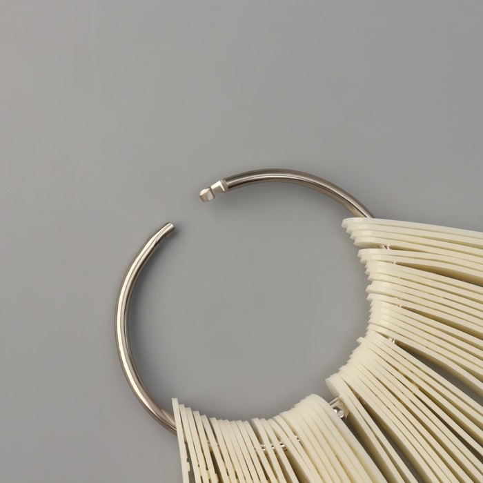 Палитра для лаков на кольце, 50 ногтей, форма мягкий квадрат, цвет слоновая кость Палитра для лаков на кольце, 50 ногтей, форма мягкий квадрат, цвет слоновая кость