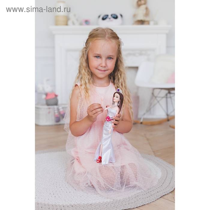 Кукла-модель шарнирная «Елена - Мисс Мира» Кукла-модель шарнирная «Елена - Мисс Мира»