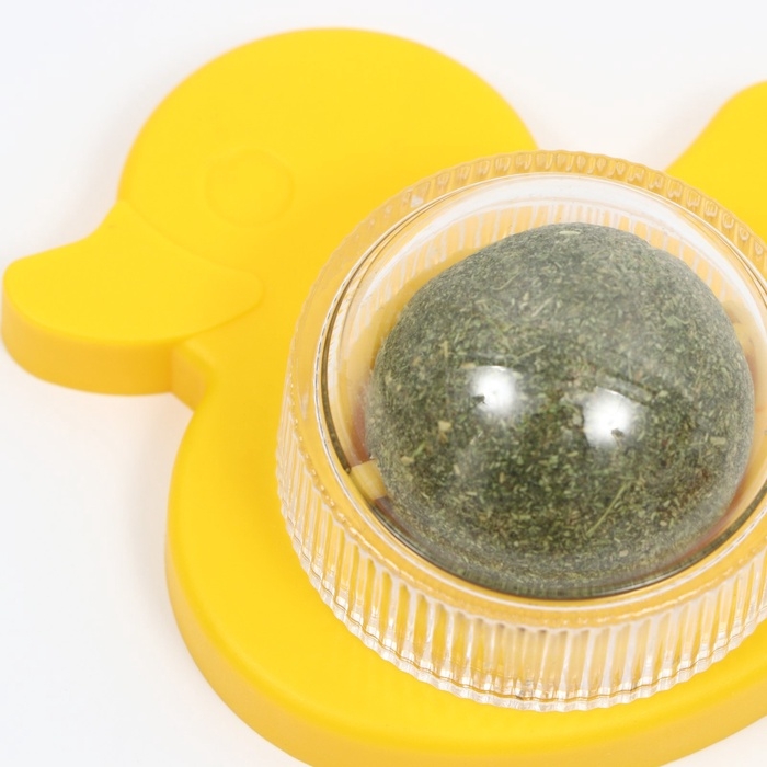 Игрушка для кошек «Утёнок» из кошачьей мяты Игрушка для кошек «Утёнок» из кошачьей мяты