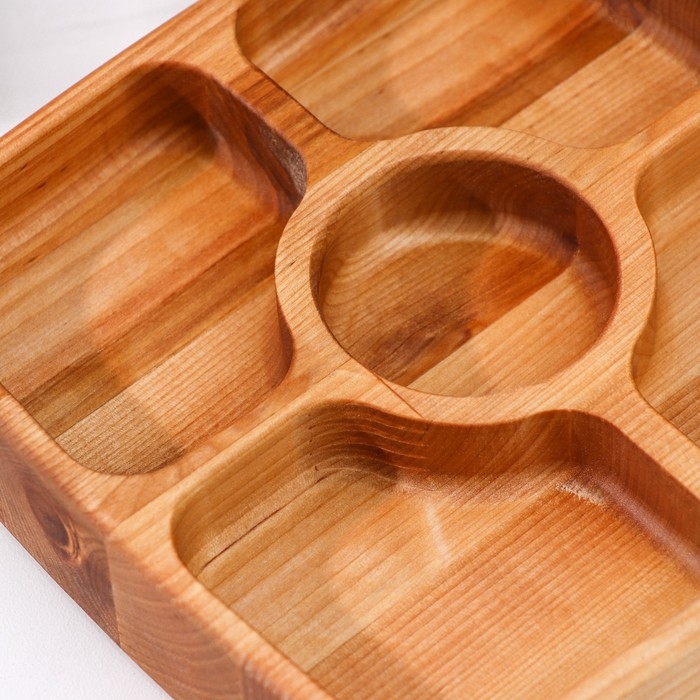 Менажница деревянная глубокая Adelica, 5 секций, береза, 18×18×4 см Менажница деревянная глубокая Adelica, 5 секций, береза, 18×18×4 см