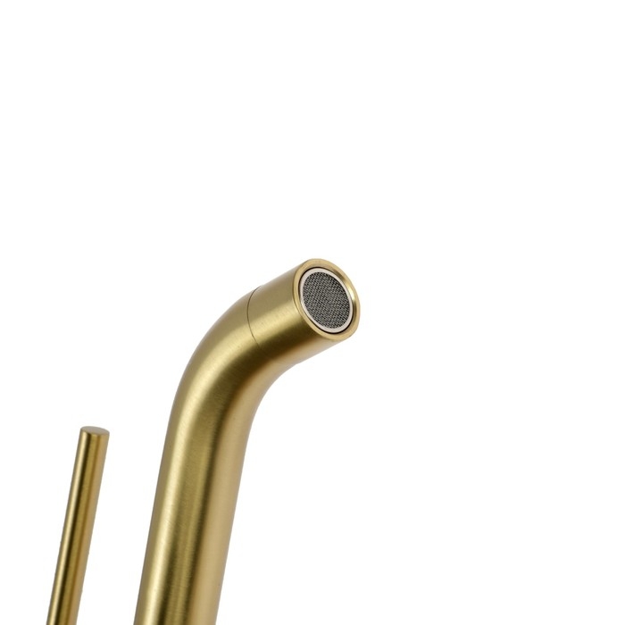 Смеситель для раковины ZEIN Z3803, однорычажный, высота излива 11 см, картридж 35 мм, gold Смеситель для раковины ZEIN Z3803, однорычажный, высота излива 11 см, картридж 35 мм, gold