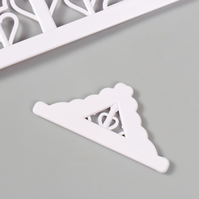 Каттеры для полимерной глины  Каттеры для полимерной глины "Уголки. Сердце" набор 2 шт 8,9х20,3 см 3,9х8,5 см