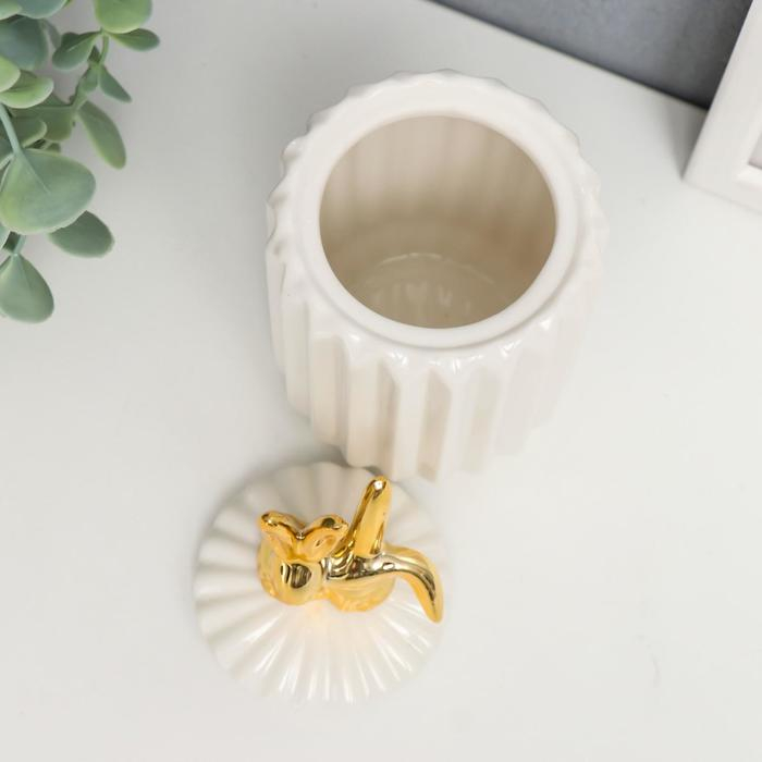 Шкатулка керамика Шкатулка керамика "Золотые зайчики" белая, гофре 15,5х7х7 см