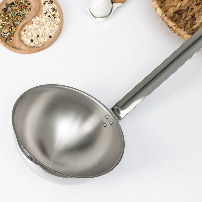 Половник, 2 л, d=22 см, цельнометаллическая ручка Половник, 2 л, d=22 см, цельнометаллическая ручка