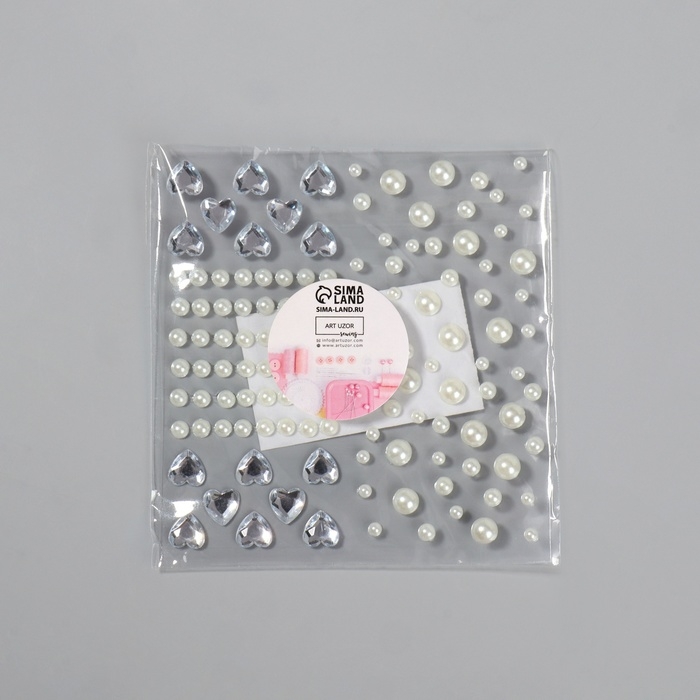Стразы и жемчуг самоклеящиеся «Ассорти», фигурные, 125 шт на листе, цвет серебряный Стразы и жемчуг самоклеящиеся «Ассорти», фигурные, 125 шт на листе, цвет серебряный
