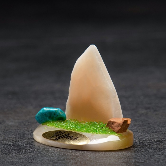 Сувенир  Сувенир "Горка Урал", селенит, минералы