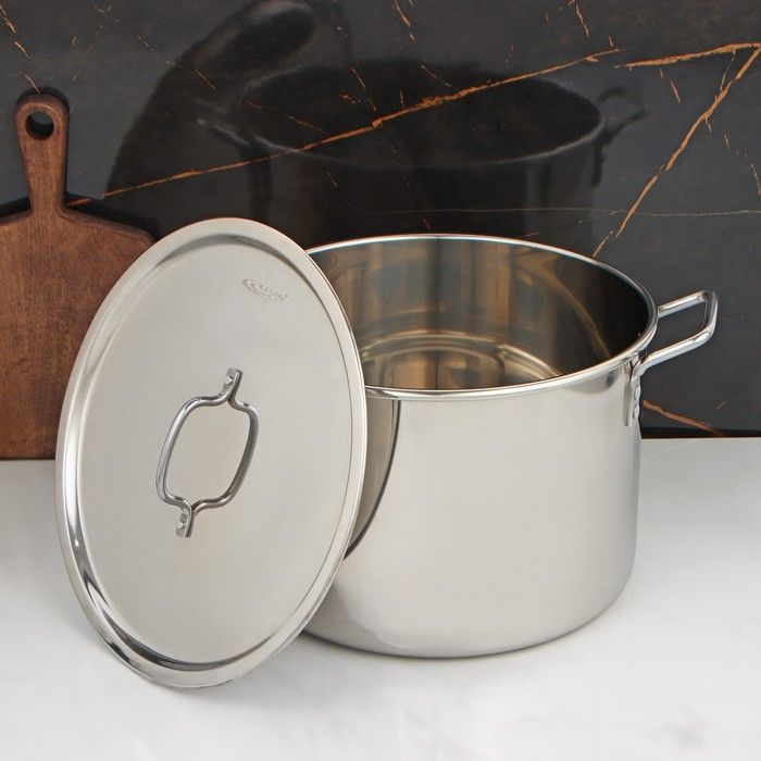 Кастрюля «Общепит», 20 л, d=35 см, h=23 см, металлическая крышка, индукция Кастрюля «Общепит», 20 л, d=35 см, h=23 см, металлическая крышка, индукция