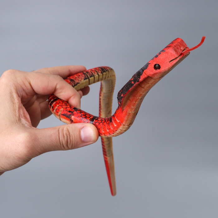 Новый год! Деревянная игрушка «Змея Кобра», 60 × 2 × 2 см Новый год! Деревянная игрушка «Змея Кобра», 60 × 2 × 2 см