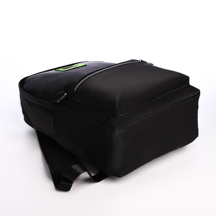 Рюкзак школьный из текстиля на молнии, водонепроницаемый,2 кармана, цвет чёрный/зелёный Рюкзак школьный из текстиля на молнии, водонепроницаемый,2 кармана, цвет чёрный/зелёный