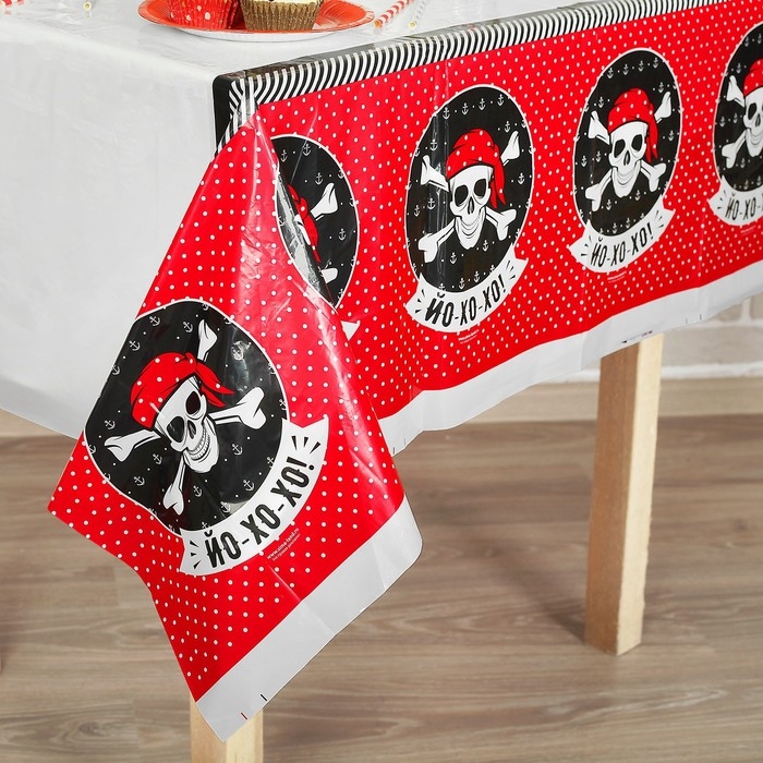 Скатерть одноразовая «Йо-хо-хо», 180х137 см Скатерть одноразовая «Йо-хо-хо», 180х137 см