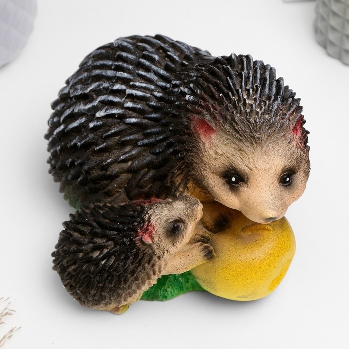 Копилка Копилка "Два ежика" 18х15х14см