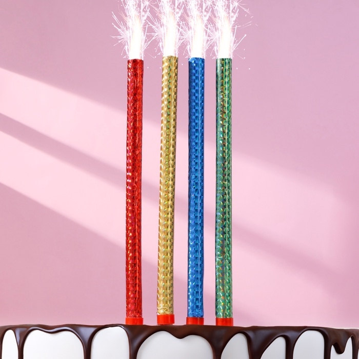 Свеча фонтан, 4 шт, 25 см, цветное пламя 50 сек Свеча фонтан, 4 шт, 25 см, цветное пламя 50 сек