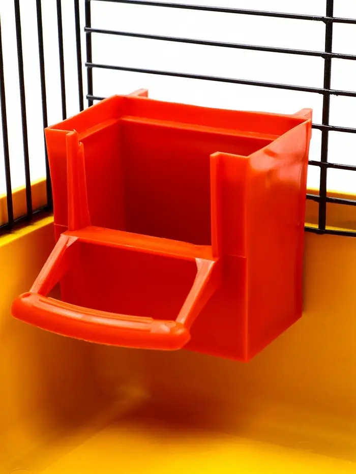 Клетка для грызунов "Мини" одноярусная, 29 x 25 х 24 см, желтый Клетка для грызунов "Мини" одноярусная, 29 x 25 х 24 см, желтый