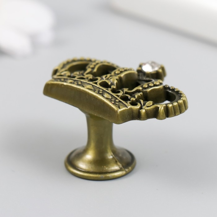 Ручка для шкатулки металл Ручка для шкатулки металл "Корона" страза, состаренная бронза 4,5х3,2х2,6 см