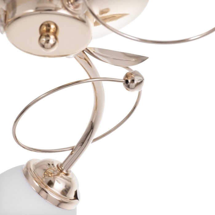 Люстра потолочная Кера 3х60Вт Е14 Золото 56x56x18 см Люстра потолочная Кера 3х60Вт Е14 Золото 56x56x18 см