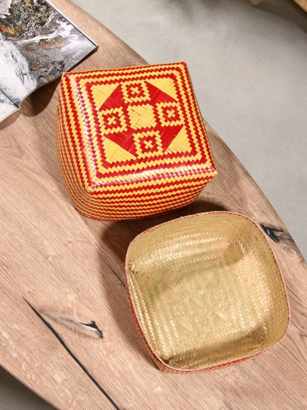 Корзинка плетеная  Корзинка плетеная "Севилья" 24х24х15 см