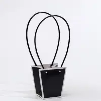 Сумка для цветов чёрная влагостойкая, 12&times;12 - 8&times;8 - 12.5 см