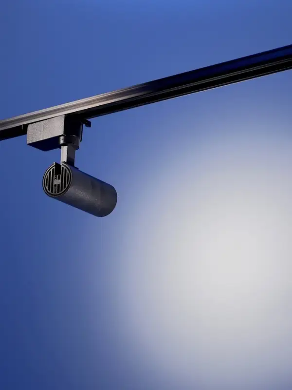 Трековый светильник Luazon lighting LTL-072, 10 Вт, 850 Лм, 6500К, чёрный, свечение холодное белое