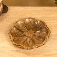 Блюдо сервирочное "Космея" 18х18х2 см, манговое дерево Блюдо сервирочное "Космея" 18х18х2 см, манговое дерево